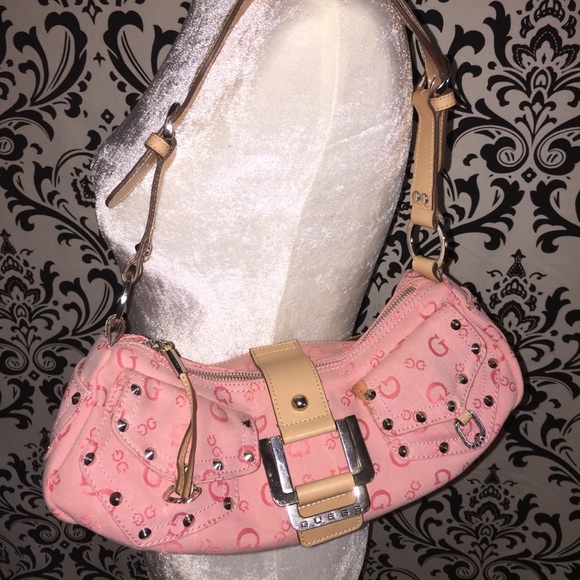 guess small pink bag